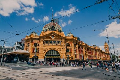 Arrests made after mass brawl involving machetes at Melbourne station