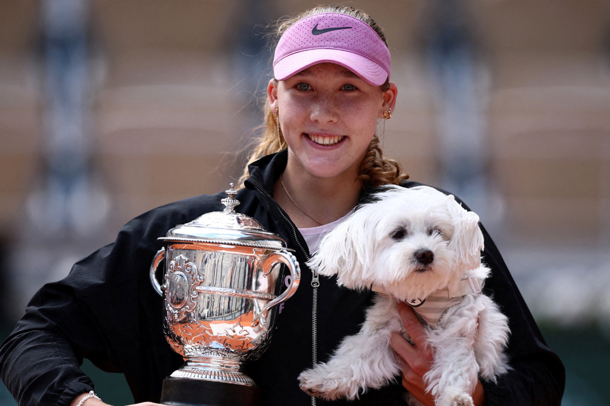 french-open-champion-mirra-andreeva-celebrates-victory