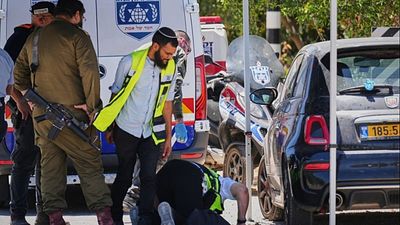 Man opens fire in central Israel killing one person and injuring five others