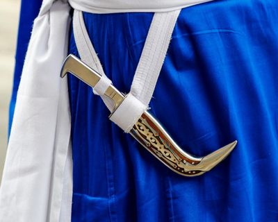 Calls to ban the Sikh kirpan are irrational