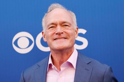 ‘CBS News is on fire’: Fired 60 Minutes veteran Scott Pelley gives brutal assessment of network under Bari Weiss