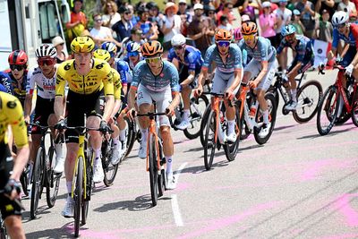 ‘It was a tactical game’ - Netcompany-Ineos steal seconds in Tour Auvergne-Rhône-Alpes GC battle