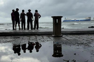 Kerala rain alert: Flash flood risk as IMD issues orange, yellow alert in multiple districts; helplines activated