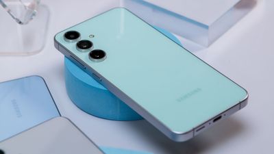 Surprise: The Galaxy S26 FE might be borrowing a design feature from Samsung's flagships