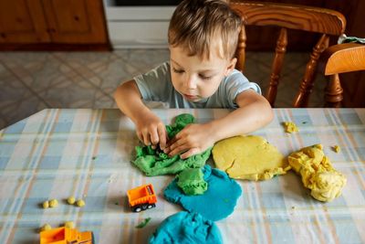 ‘I make casts of their feet!’ Rachel Whiteread, Michael Armitage and more on how they get their kids into art