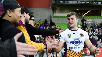 Broncos rise to support Arrow in clash with Rabbitohs