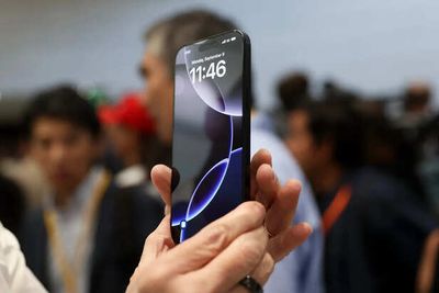 What Apple's New Siri Can Do Will Blow Your Mind