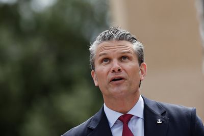 Minister says Hegseth ‘lacking in class’ over migration comments at D-Day memorial