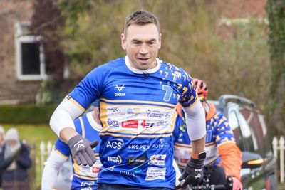 Kevin Sinfield to visit all English Super League grounds in final MND challenge