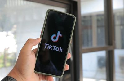 Online Safety Experts Urge Parents to Check These Apps Before Summer Begins