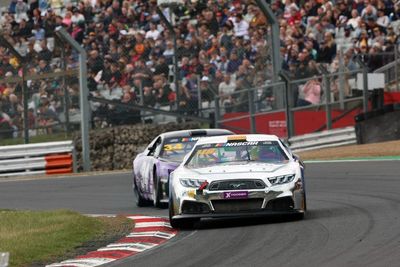 Piquet Jr, Visser and Eaton star at Brands Hatch's American SpeedFest