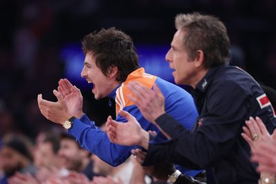 Two NBA Finals seats in celebrity row fetch $1 million in auction