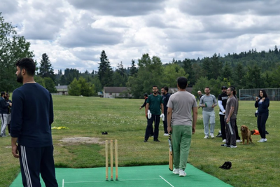 'Stay Away from Her': British Columbia Woman Fleeing Alleged Stalker Seeks Help From Cricket Players Mid-Game