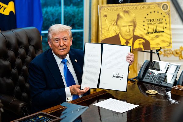 Judge halts Trump’s $100,000 H-1B visa fee