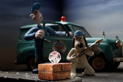 New Wallace and Gromit 50p coin released to mark 50 years of Aardman Animations
