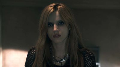 Bella Thorne Recounts Amityville: The Awakening Using CGI To Edit Out The Horror Movie’s Blood