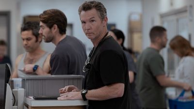Shawn Hatosy Wasn't Ready To Be A Sex Symbol Due To The Pitt, But Explained Why He's Happy To 'Embrace It'