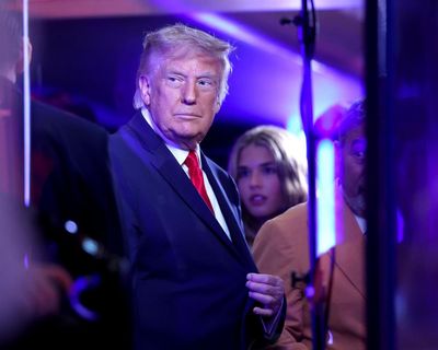 Donald Trump given hostile reception as New York crowd boos and jeers president at NBA finals
