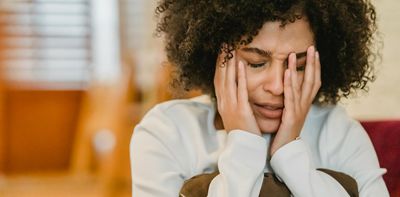 What’s the difference between intrusive thoughts and suicidal thoughts?