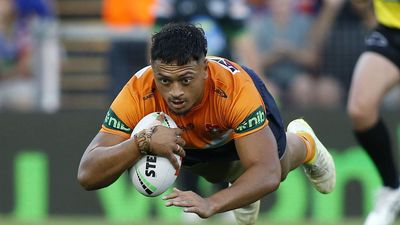'Deeply ashamed': Knights ban forward for drink-driving