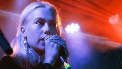 No phones allowed: Phoebe Bridgers takes ‘The Lost Tour’ to Europe