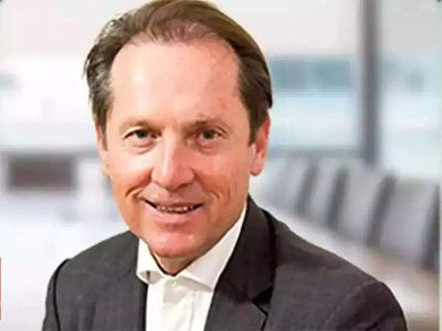 Crude at $100, AI IPOs at $1 trillion, and gold on sale: What Peter McGuire says you should do now