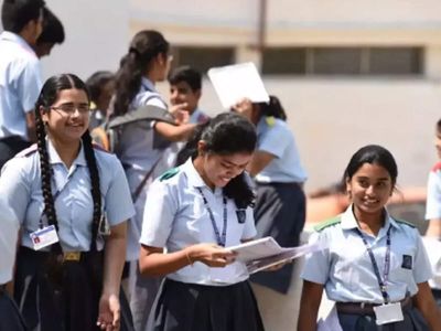 Former Maharashtra minister files plea in Supreme Court against CBSE's 3-language rule for Class 9 students