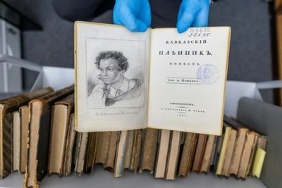Seven on trial in France for theft of rare Russian books