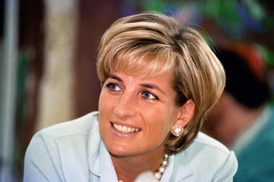 Princess Diana’s candid letter to close friend set to go under the hammer