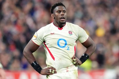 Maro Itoje left out of England squad for latest training camp