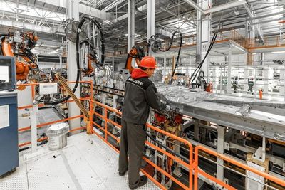 How Equipment Shortages Are Reshaping Global Business Planning