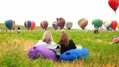 Hot air balloons fill Kazakhstan skies as festival returns