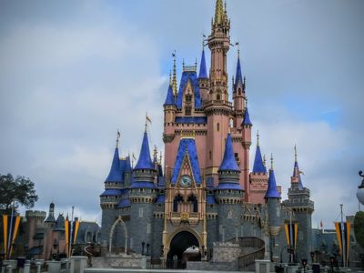 Disney World Rides Abruptly Shut Down as 'Extremely Rare' 6.1 Earthquake Rocks Florida and Cuba