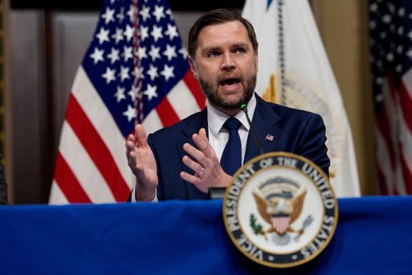 JD Vance asks justice department to investigate Minnesota governor Tim Walz over fraud allegations