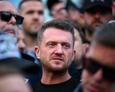 Tommy Robinson meets Elon Musk’s father in Moscow