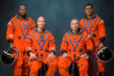 ‘Earth’s first starfleet’: Nasa reveals Artemis III crew and project’s next steps