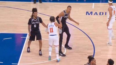 Former Knick Sends Violent Warning to Wemby After ‘Dirty’ Jalen Brunson Shove in NBA Finals Game 3