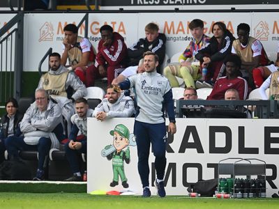 Arsenal confirm exit as U21s head coach completes Stoke move