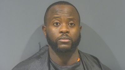 Indiana cop tracks down a 14-year-old runaway. Then he allegedly handcuffed her, stalked her, and assaulted her in his squad car