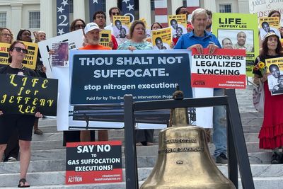 Execution blocked at the last minute as judge declares method ‘cruel and unusual’