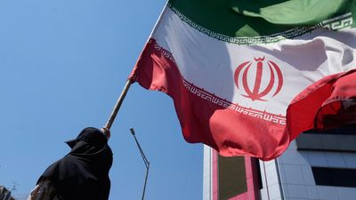 US renews attacks on Iran, vows to hit 'hard'