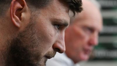 'Not worried': Bennett focused on Souths, not Broncos
