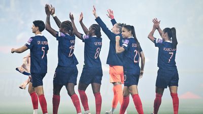 French women's football team defeat Ireland, qualify for 2027 World Cup