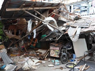 Philippines earthquake: Aftershocks complicate recovery from quake that killed 45 and displaced thousands