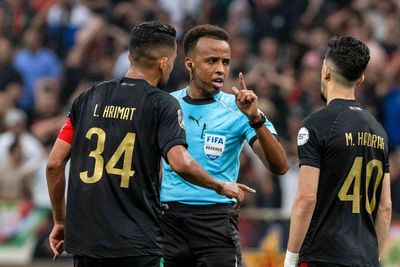 Somali World Cup referee denied entry to US arrives home to hero's welcome