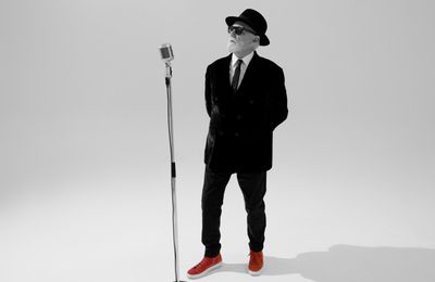 Queen legend announces new solo album
