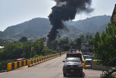 No survivors found after Pakistani army helicopter crashes in Kashmir