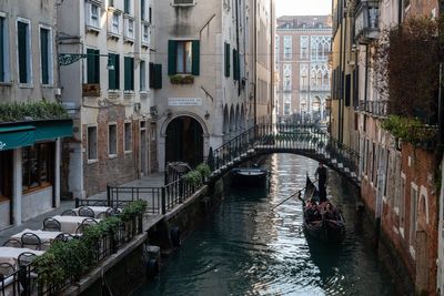 British tourist fell and drowned in Venice canal during holiday, inquest hears