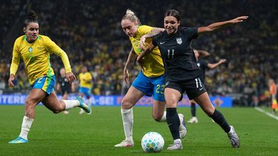 USWNT Stock Up, Stock Down: Sophia Wilson on Fire, Goalkeeper Decisions Loom