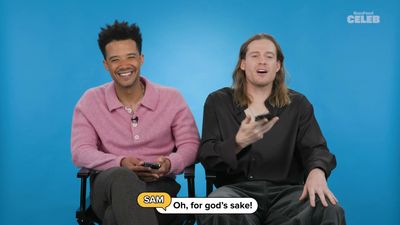 “GN OOMFS”: I’d Watch Sam Reid and Jacob Anderson Unpack Internet Slang for Days